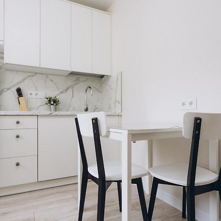 Apart-Smart 5.26 Near Lavina 5 Floor Kharkovskaya Sumy Eksteriør bilde